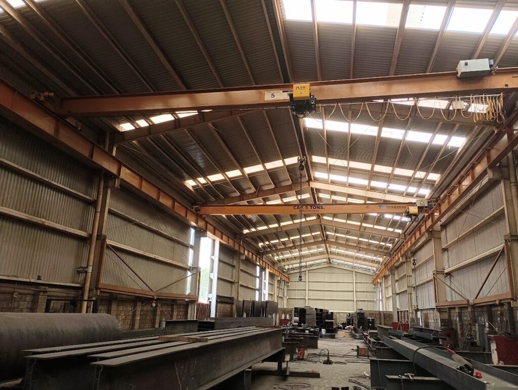 grua nave industrial